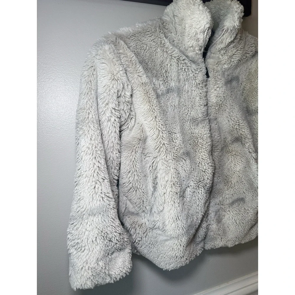 Nike Sports Wear Kids Faux Fleece Check Jacket Size XS‎ Light Bone DV3252-072
